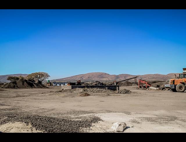 80,000M² BUSINESS FOR SALE IN BRITS RURAL
